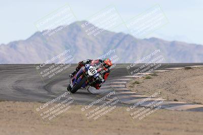 media/Nov-16-2025-Race Pace (Sun) [[8c5fa54630]]/Non Verified Riders (1st 20 Minutes)/6-Turn 12 (2pm)/